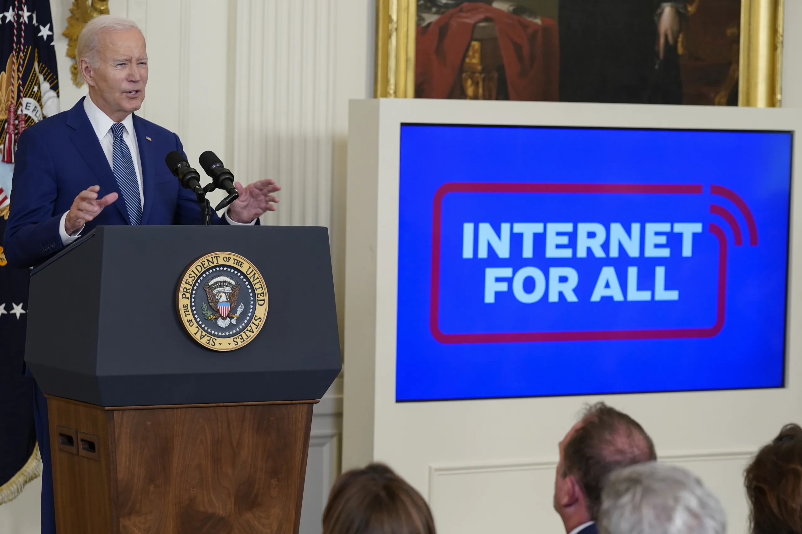 This federal program is saving Arizonans money on their internet–here’s how to sign up
