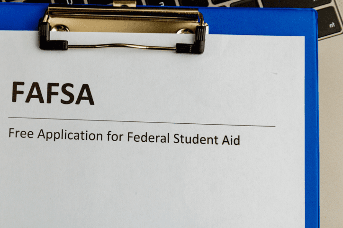 Navigating the new FAFSA? Here’s what you need to know. Navigating the new FAFSA? Here’s what you need to know.